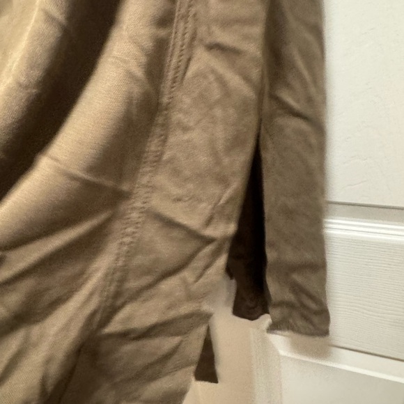 Cathy Jean Los Angeles Olive Green Trench - Picture 4 of 10